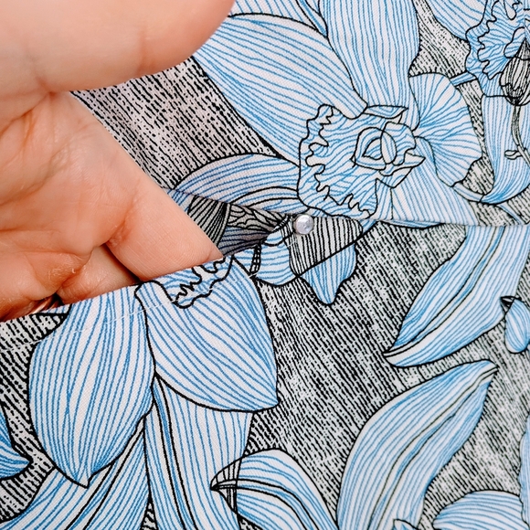 Jules & Leopold Pull On Capri Floral Print #47 - Picture 3 of 4